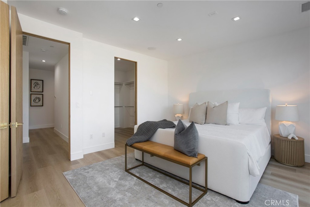 MLS #OC25233090 image #22