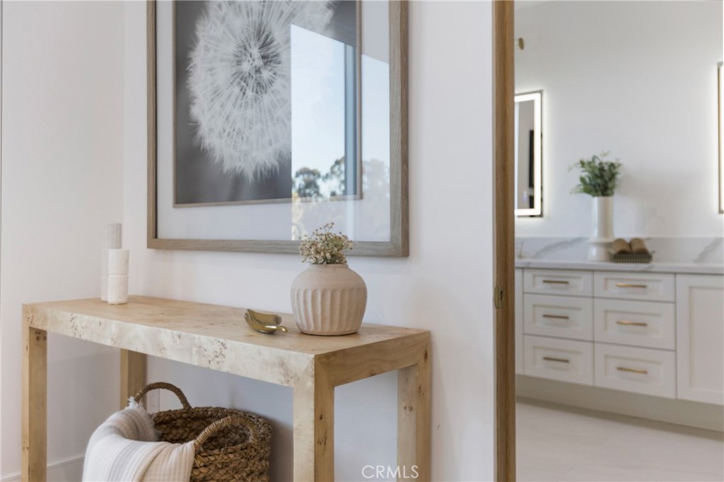 MLS #OC25233090 image #28