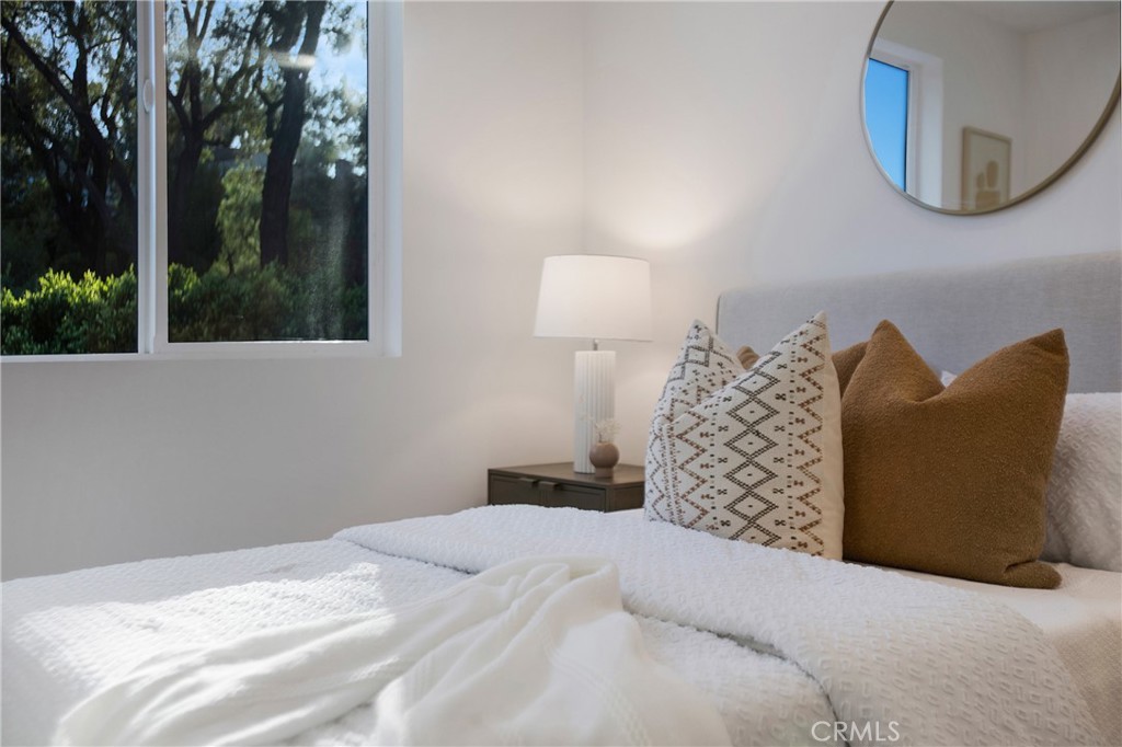 MLS #OC25233090 image #30