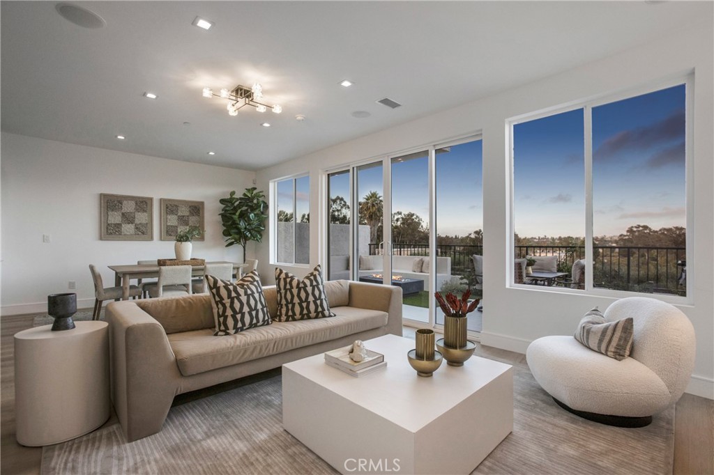 MLS #OC25233090 image #54