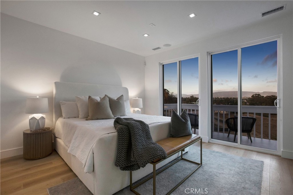 MLS #OC25233090 image #55