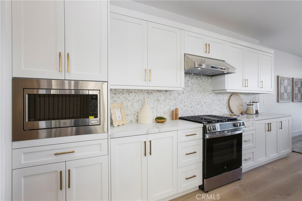 MLS #OC25233090 image #8