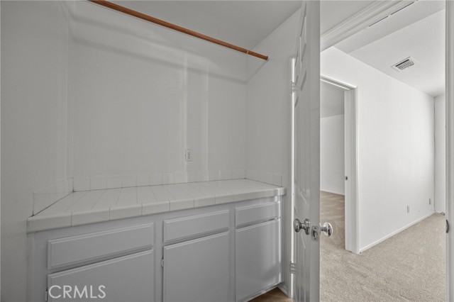 MLS #OC25233092 image #19