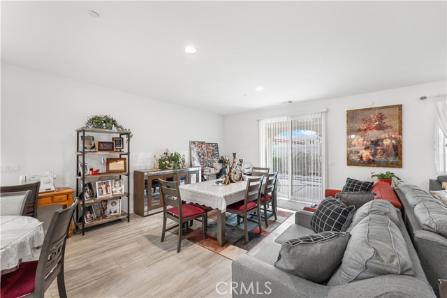 MLS #OC25233136 image #18