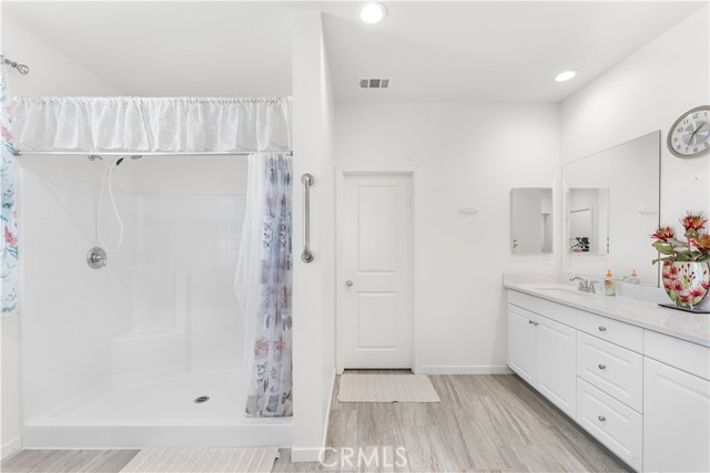 MLS #OC25233136 image #28