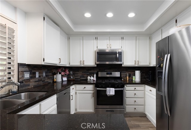 MLS #OC25233188 image #15
