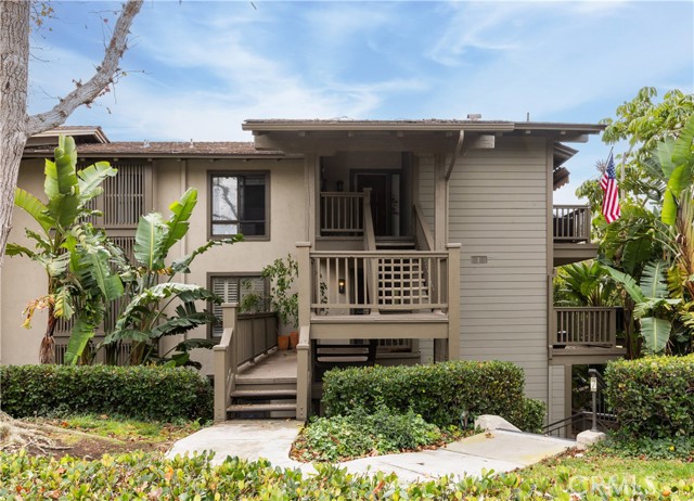 MLS #OC25233188 image #32