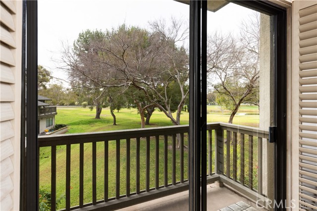 MLS #OC25233188 image #5