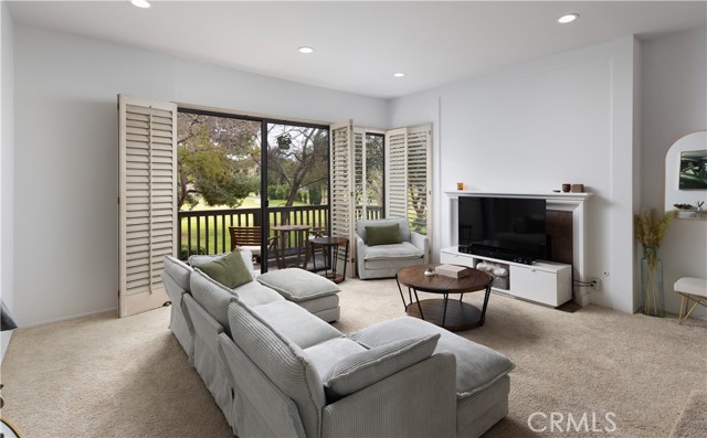 MLS #OC25233188 image #8