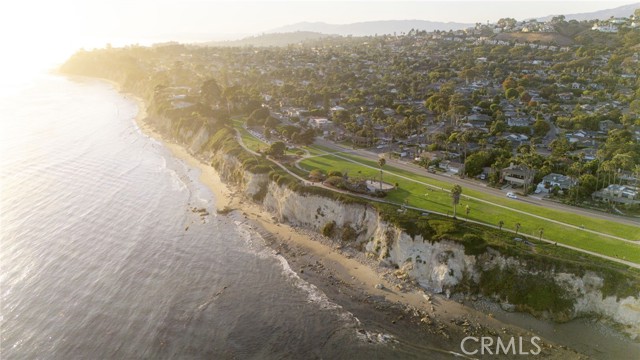 MLS #OC25233236 image #33