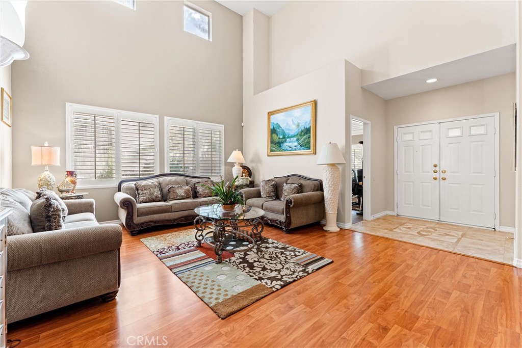 MLS #OC25233238 image #4