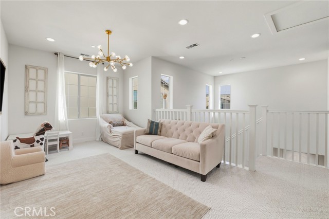 MLS #OC25233356 image #18