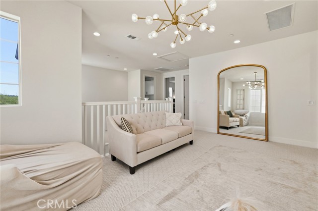 MLS #OC25233356 image #20