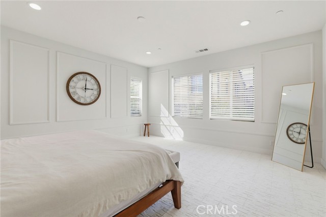 MLS #OC25233356 image #21