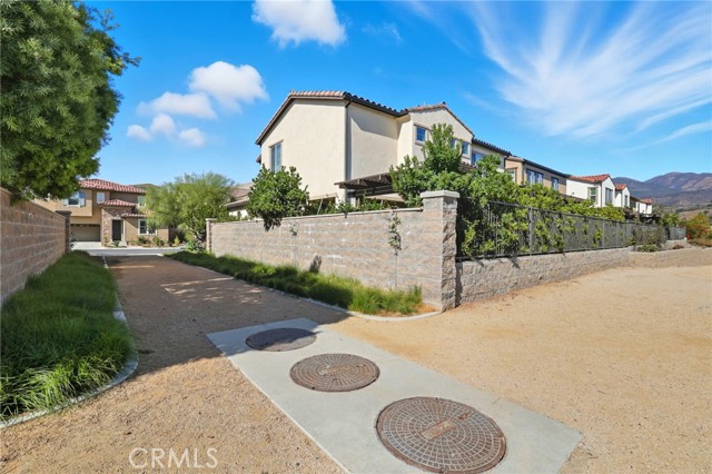 MLS #OC25233356 image #44