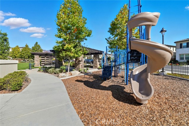 MLS #OC25233356 image #45