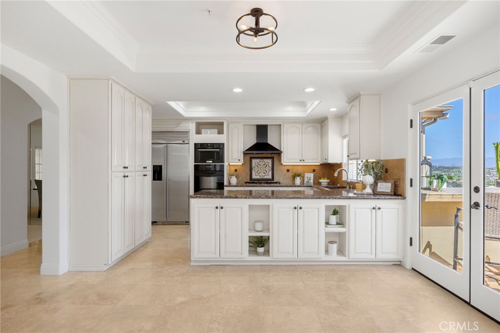 MLS #OC25233382 image #11