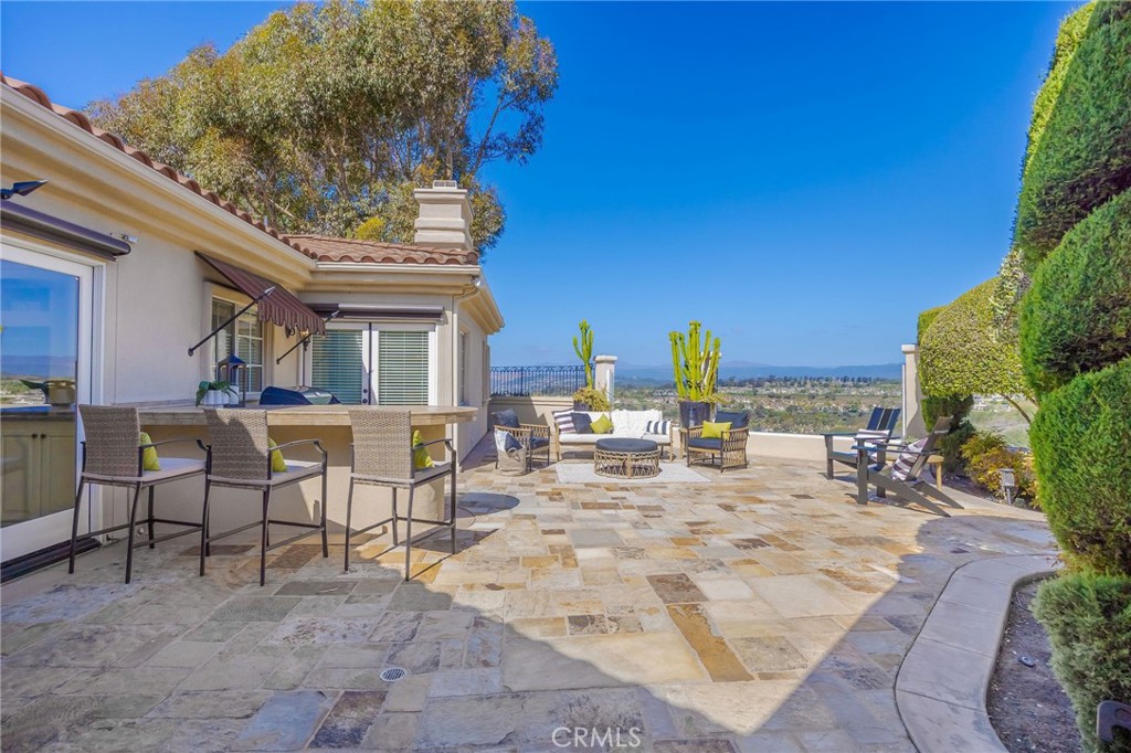 MLS #OC25233382 image #15