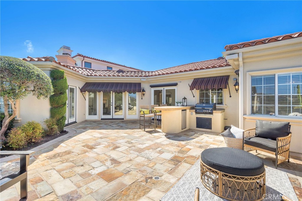 MLS #OC25233382 image #16