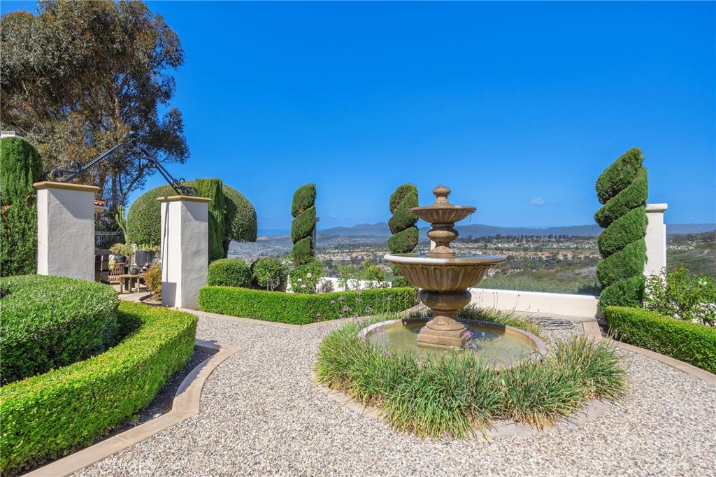 MLS #OC25233382 image #18