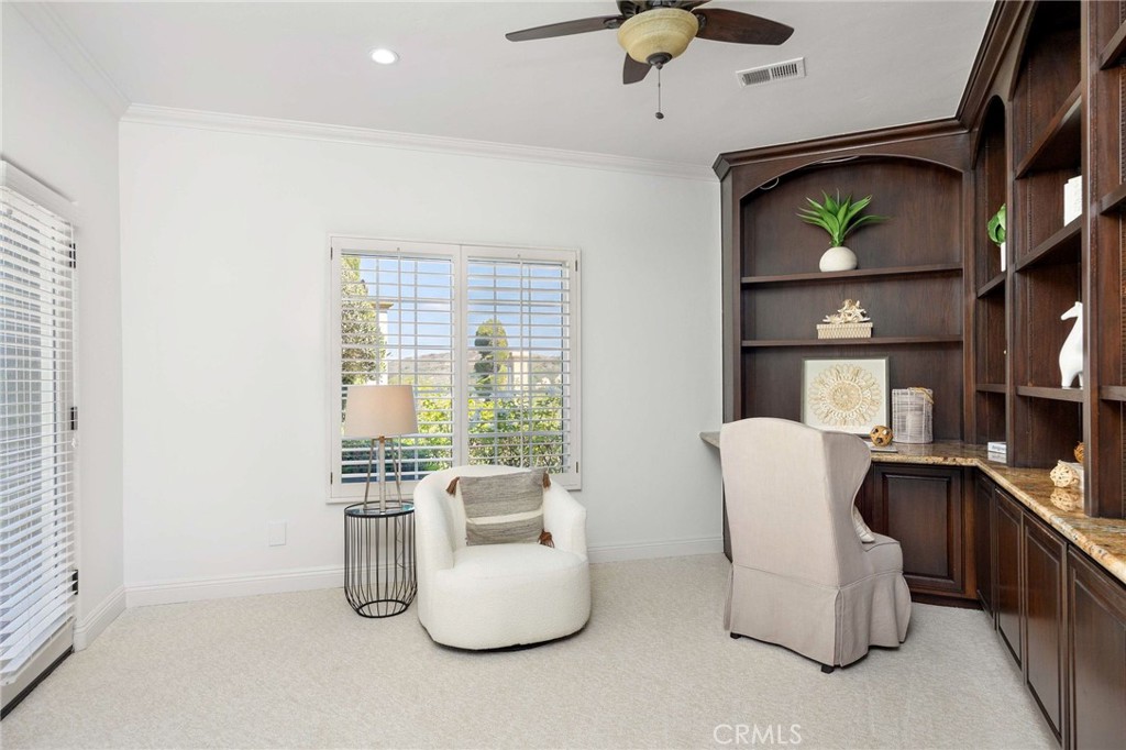 MLS #OC25233382 image #23