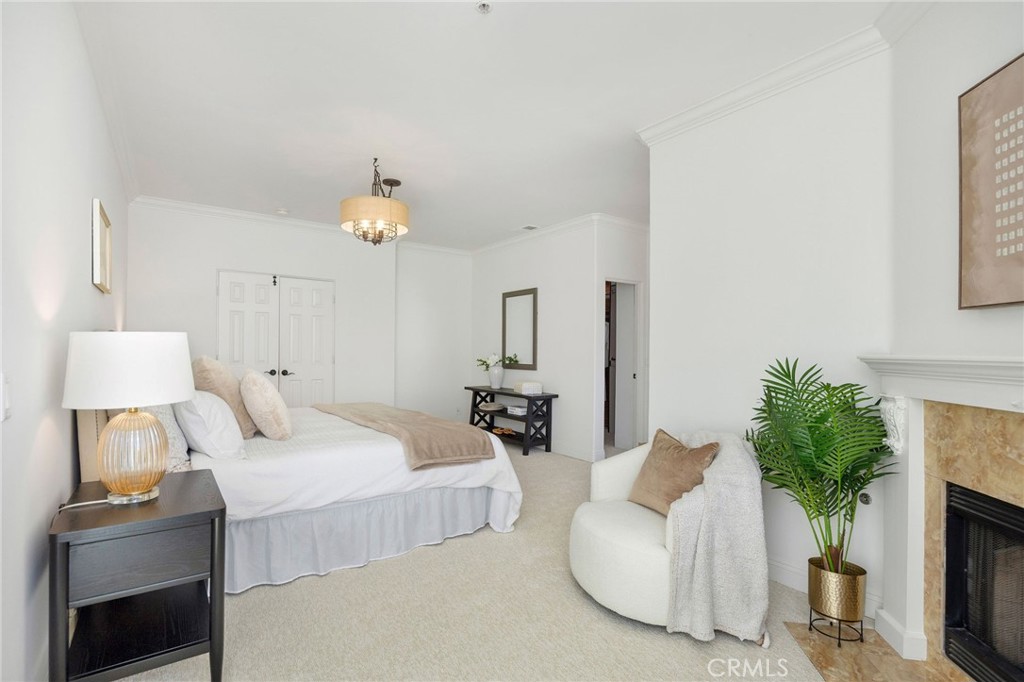 MLS #OC25233382 image #28