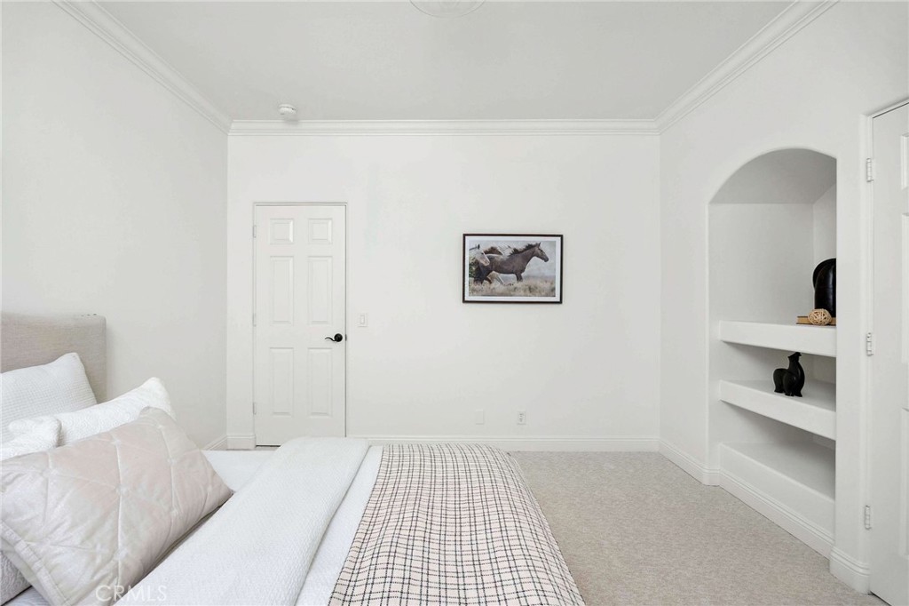 MLS #OC25233382 image #35