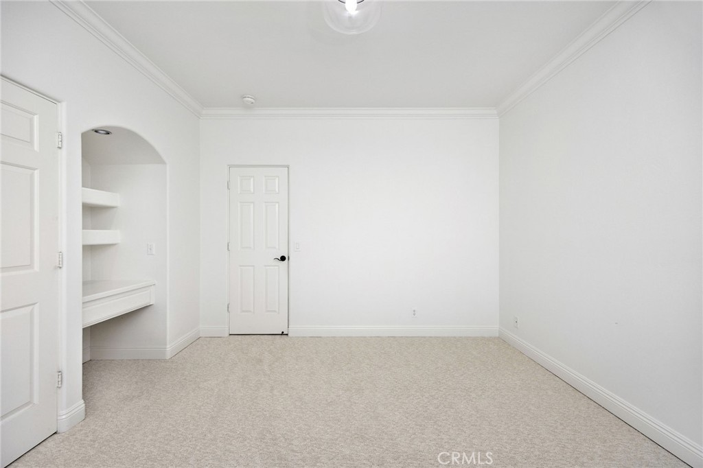 MLS #OC25233382 image #38