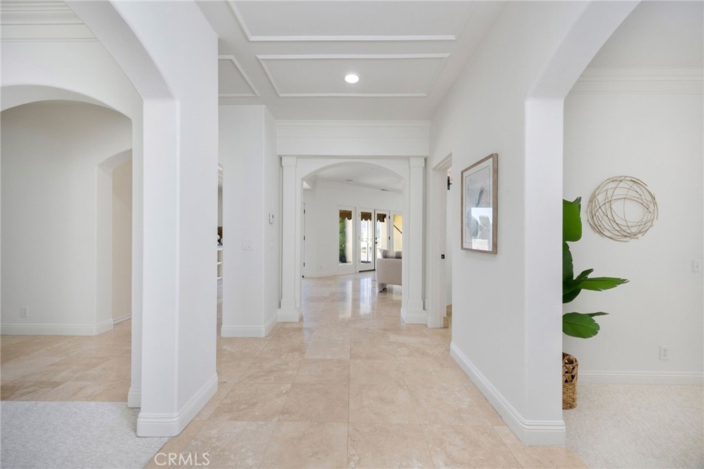 MLS #OC25233382 image #5