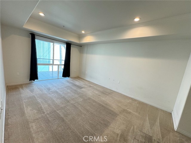MLS #OC25233540 image #10