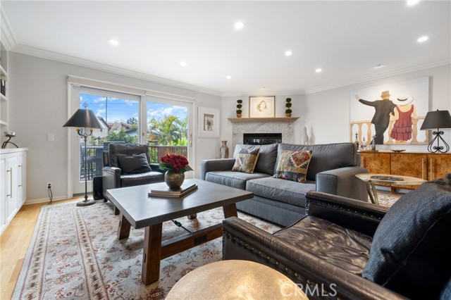 MLS #OC25233546 image #9