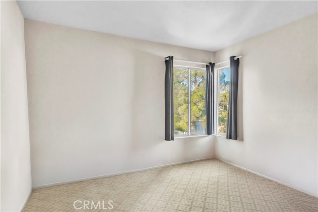 MLS #OC25233551 image #17