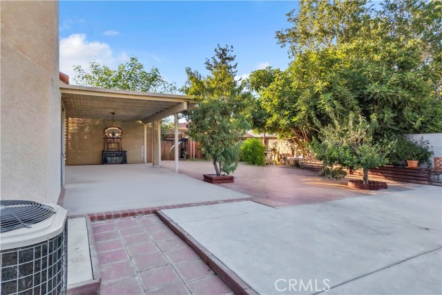 MLS #OC25233551 image #24