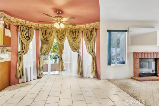 MLS #OC25233551 image #6