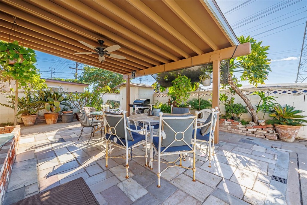 MLS #OC25233704 image #22