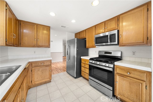 MLS #OC25233706 image #12