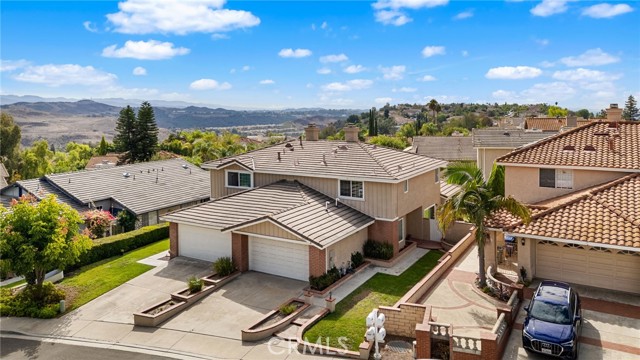 MLS #OC25233706 image #35