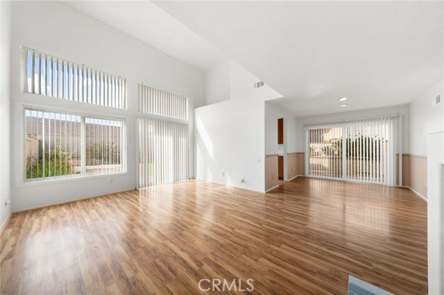 MLS #OC25233706 image #8