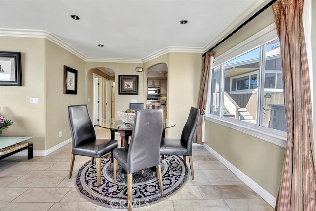 MLS #OC25233708 image #21