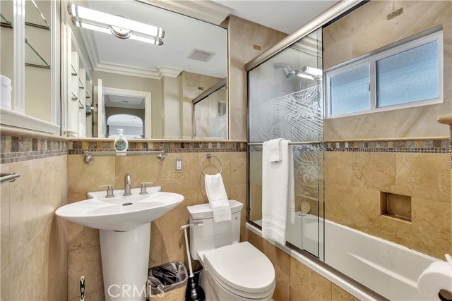 MLS #OC25233708 image #24