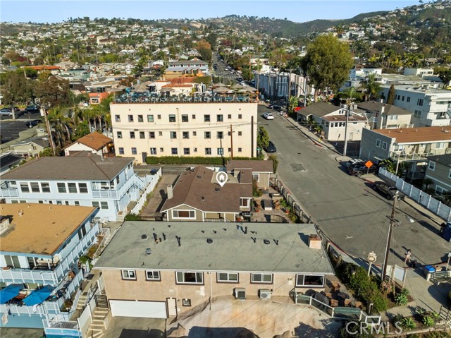 MLS #OC25233708 image #45