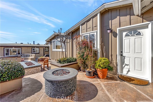 MLS #OC25233708 image #9