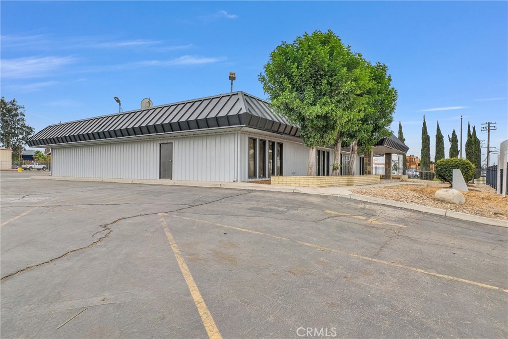 MLS #OC25233768 image #10