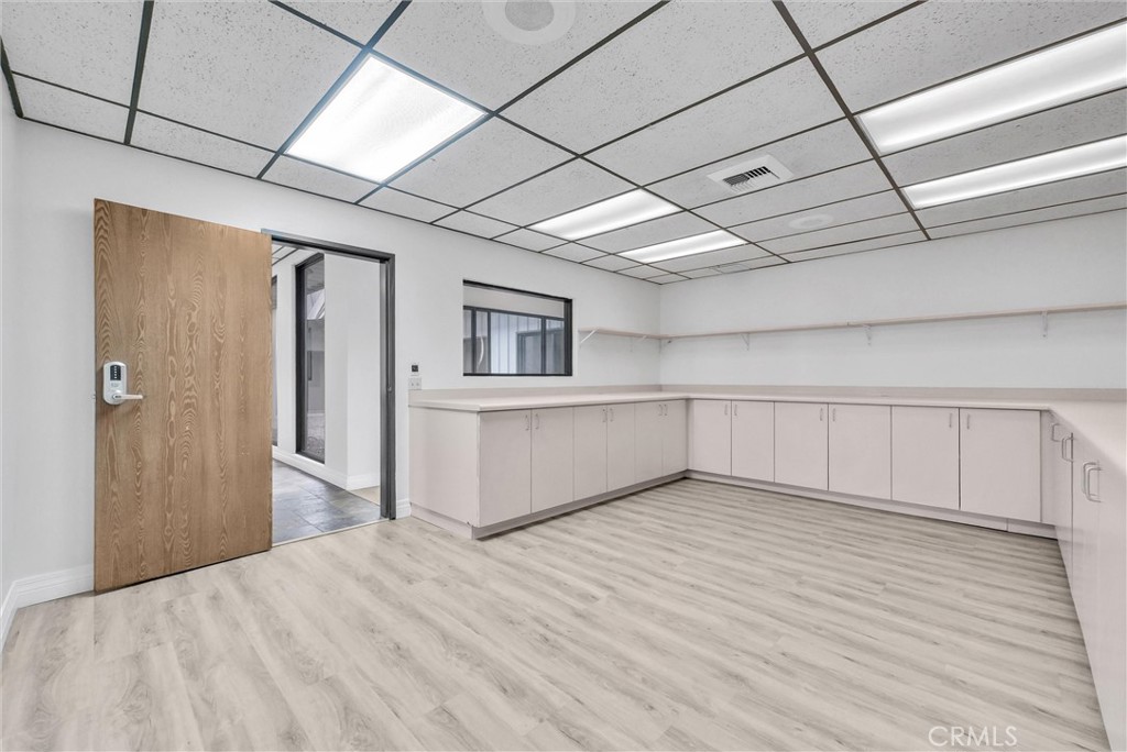 MLS #OC25233768 image #17