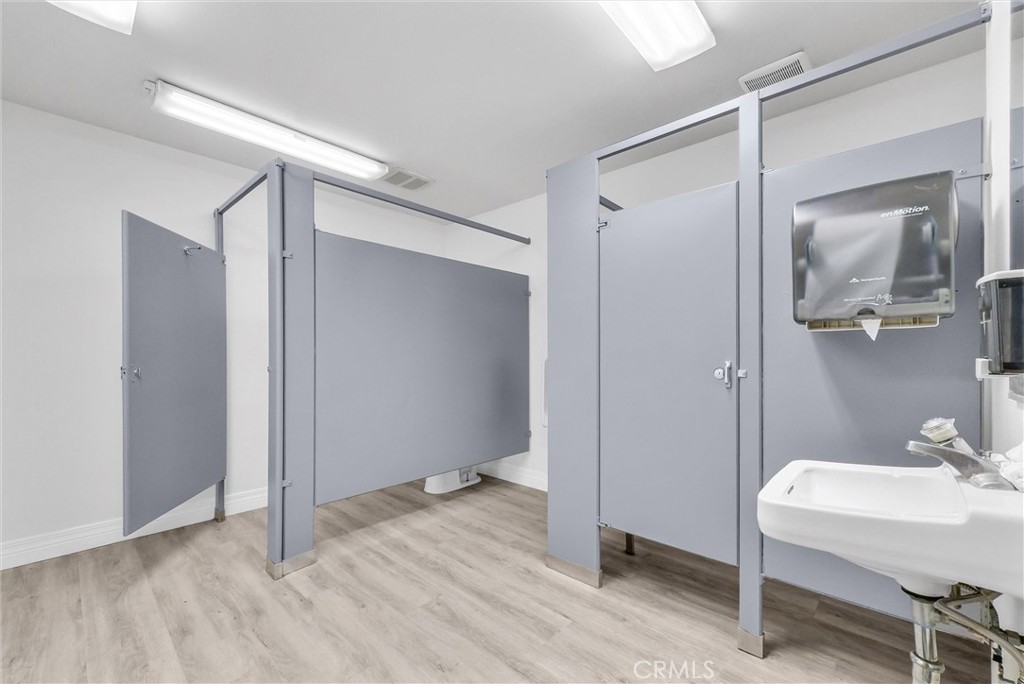 MLS #OC25233768 image #22