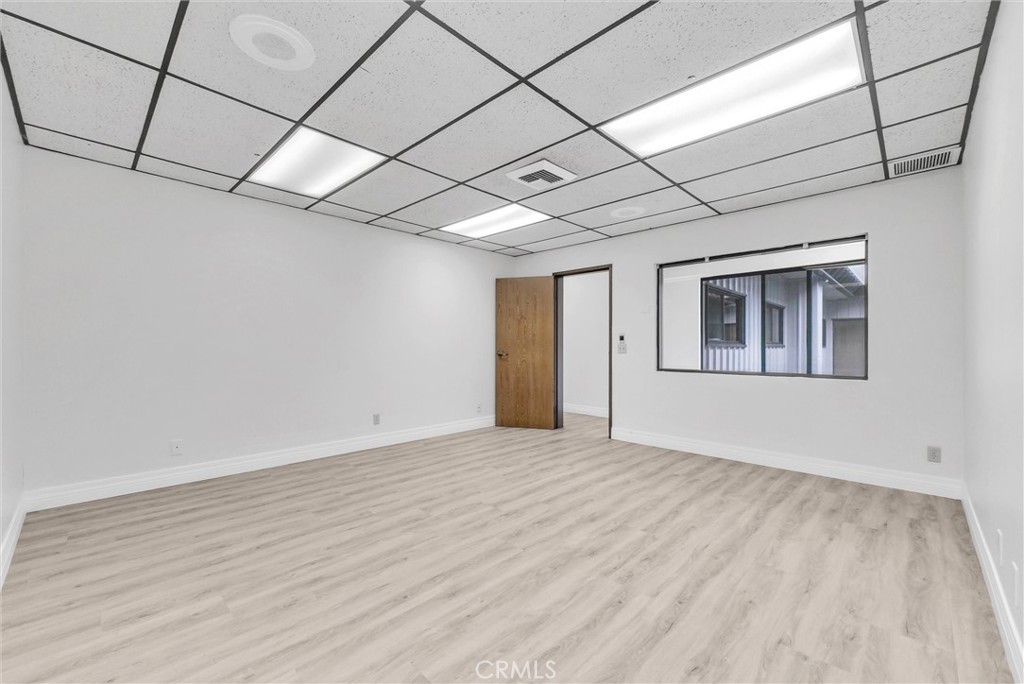 MLS #OC25233768 image #29