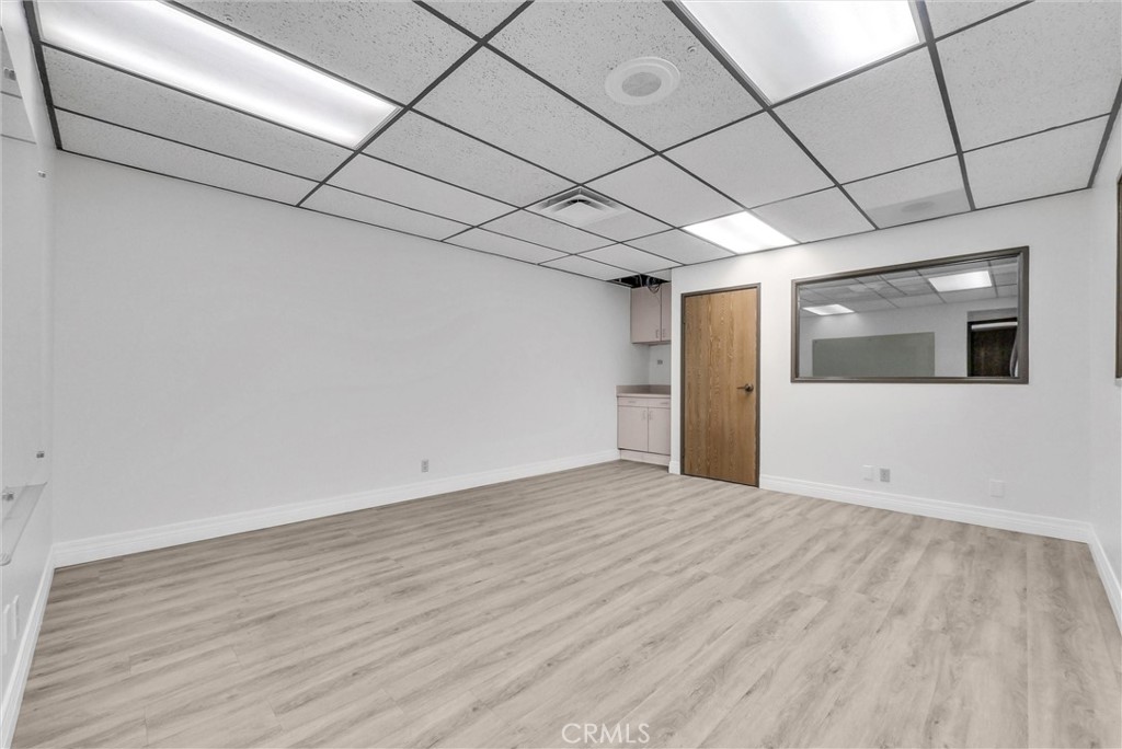 MLS #OC25233768 image #34