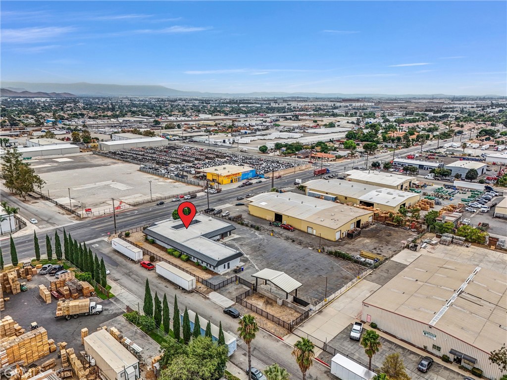 MLS #OC25233768 image #4