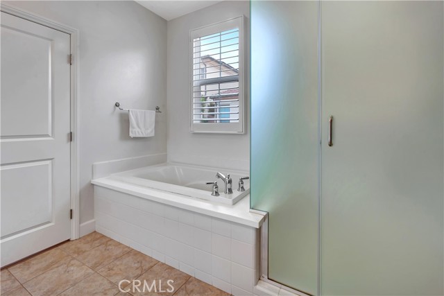 MLS #OC25233799 image #12