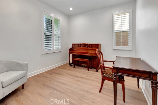 MLS #OC25233799 image #14